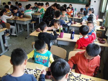 点击查看详细信息<br>标题：潍坊市2016年春季围棋升级升段赛 阅读次数：2172