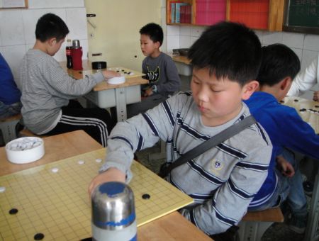 点击查看详细信息<br>标题：潍坊市2016年春季围棋升级升段赛 阅读次数：1782